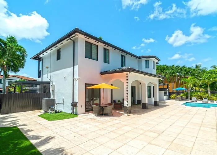 The Tropical Paradise Villa